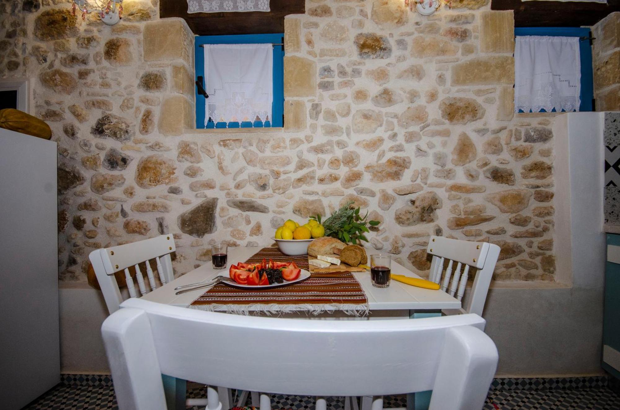 Trigono Traditional House Kaliviani Екстер'єр фото